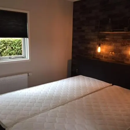 Bosduif I Knus Chalet Voor Twee
