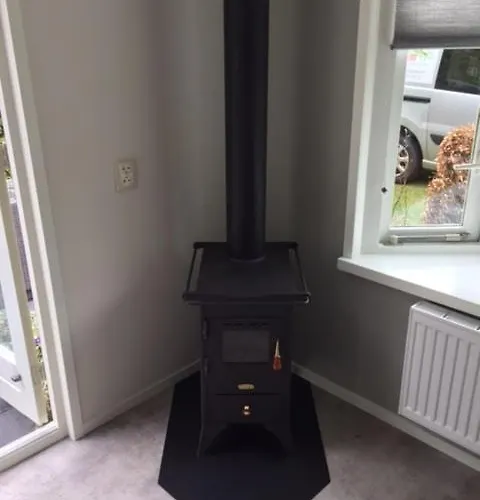 Pigeon I Cozy Near Forest For Two