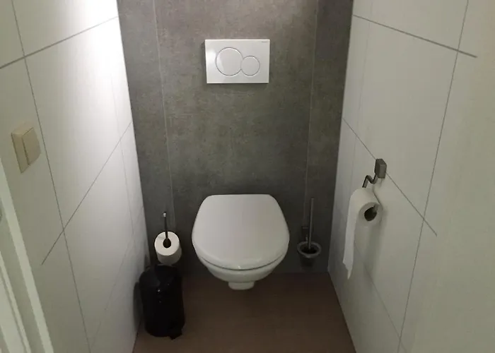 Pigeon I Cozy Near Forest For Two Пюттен